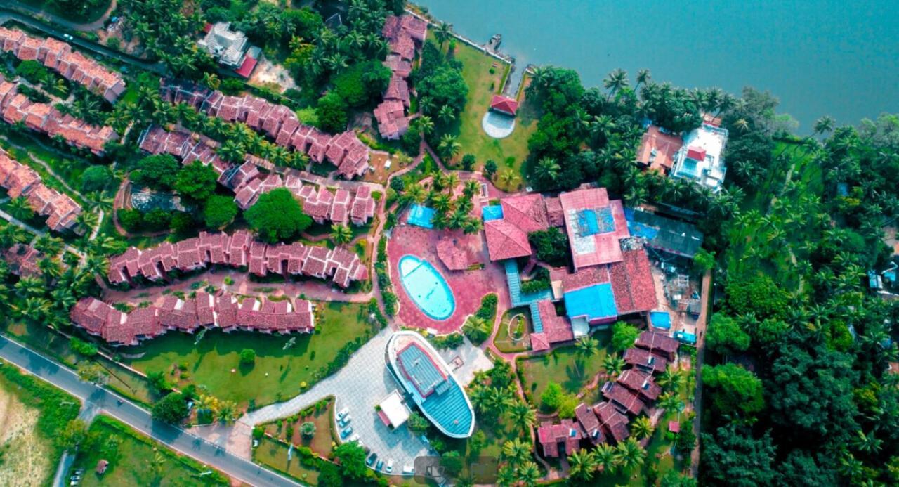 The Byke Old Anchor Beach Resort & Spa Cavelossim Εξωτερικό φωτογραφία