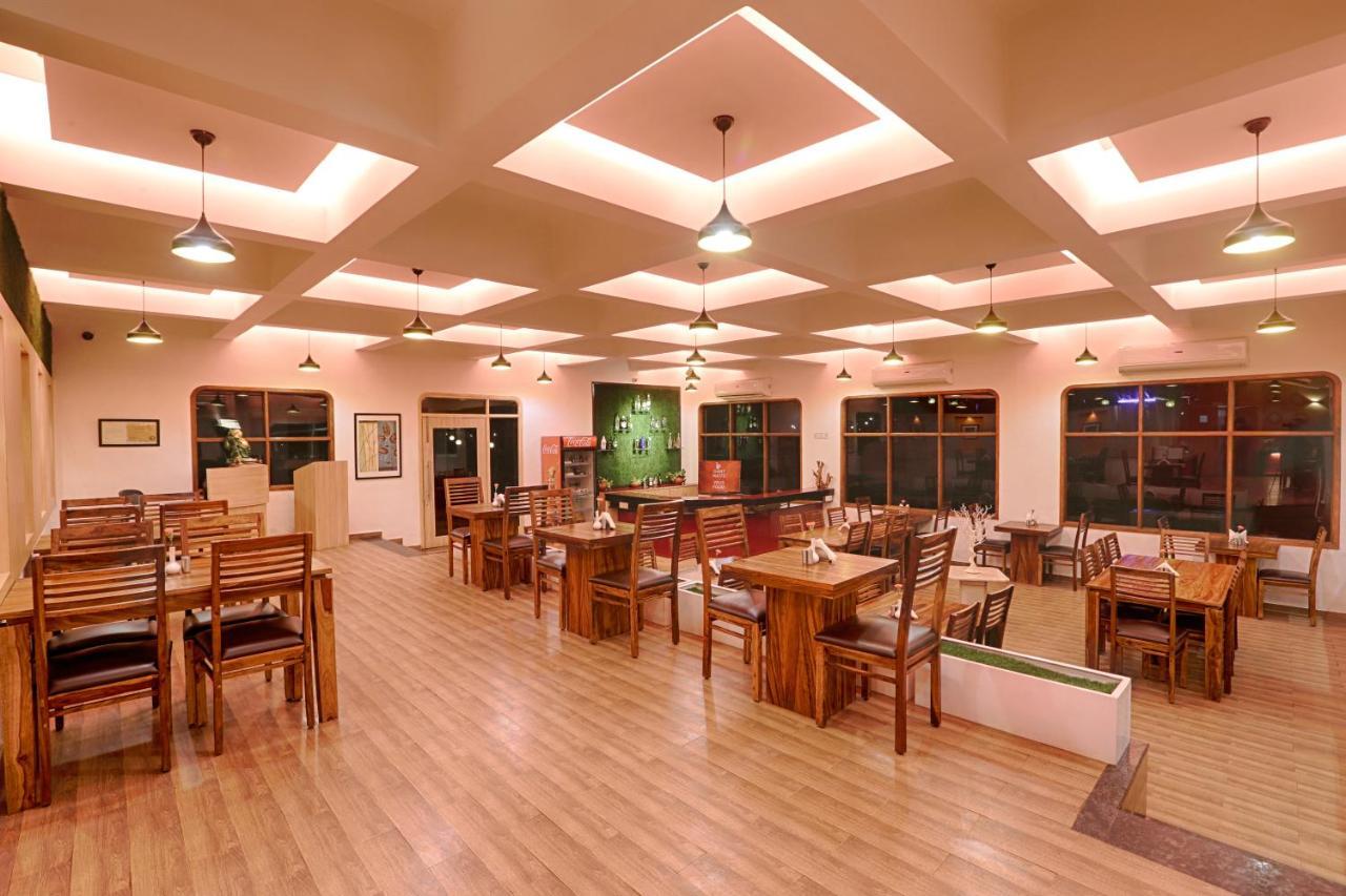 The Byke Old Anchor Beach Resort & Spa Cavelossim Εξωτερικό φωτογραφία